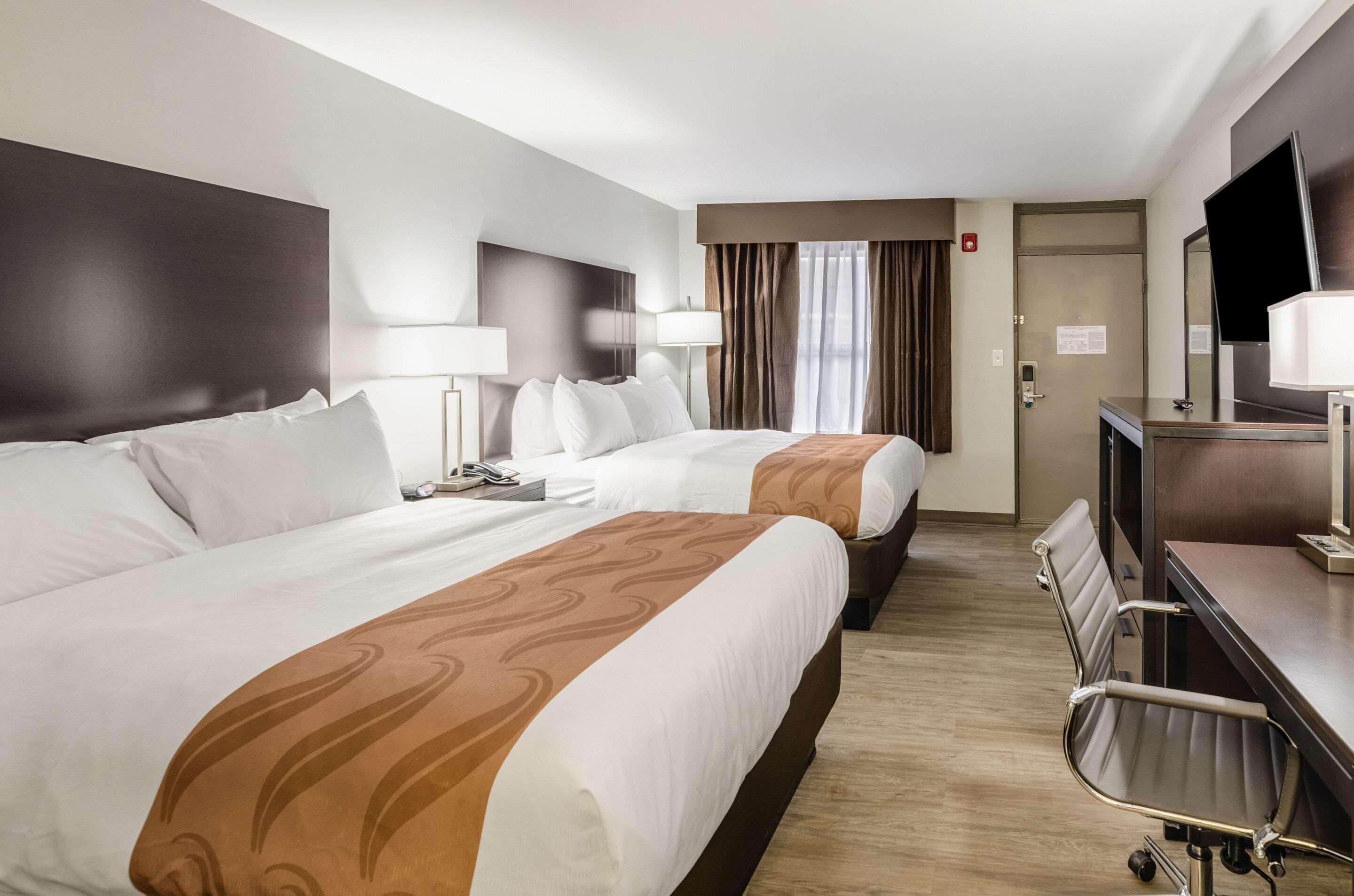 Quality Inn Бристол Экстерьер фото