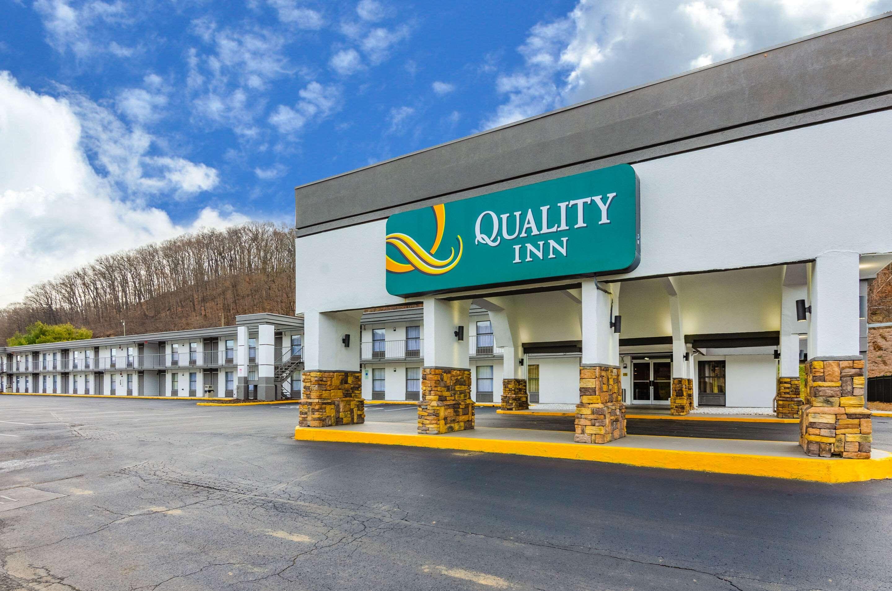 Quality Inn Бристол Экстерьер фото