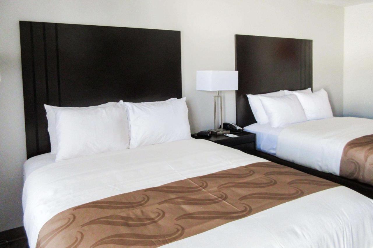 Quality Inn Бристол Экстерьер фото