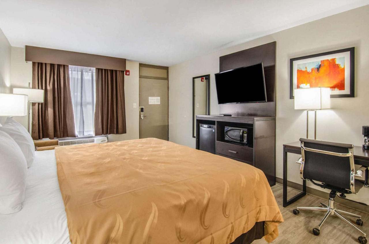 Quality Inn Бристол Экстерьер фото